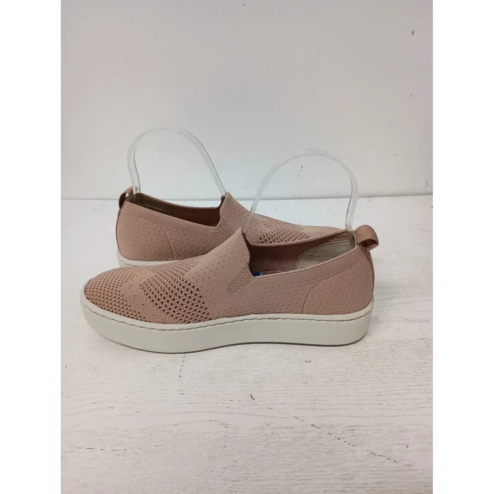 Born Koda Knit Slip On Shoes Womens 7.5 Pink Casual Comfort Walking Sneakers